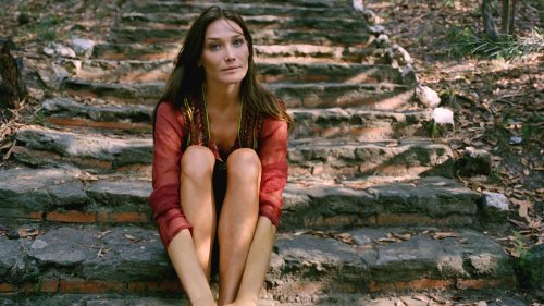 Carla Bruni, sa villa d'été dans le (très) exclusif Domaine du Cap Nègre