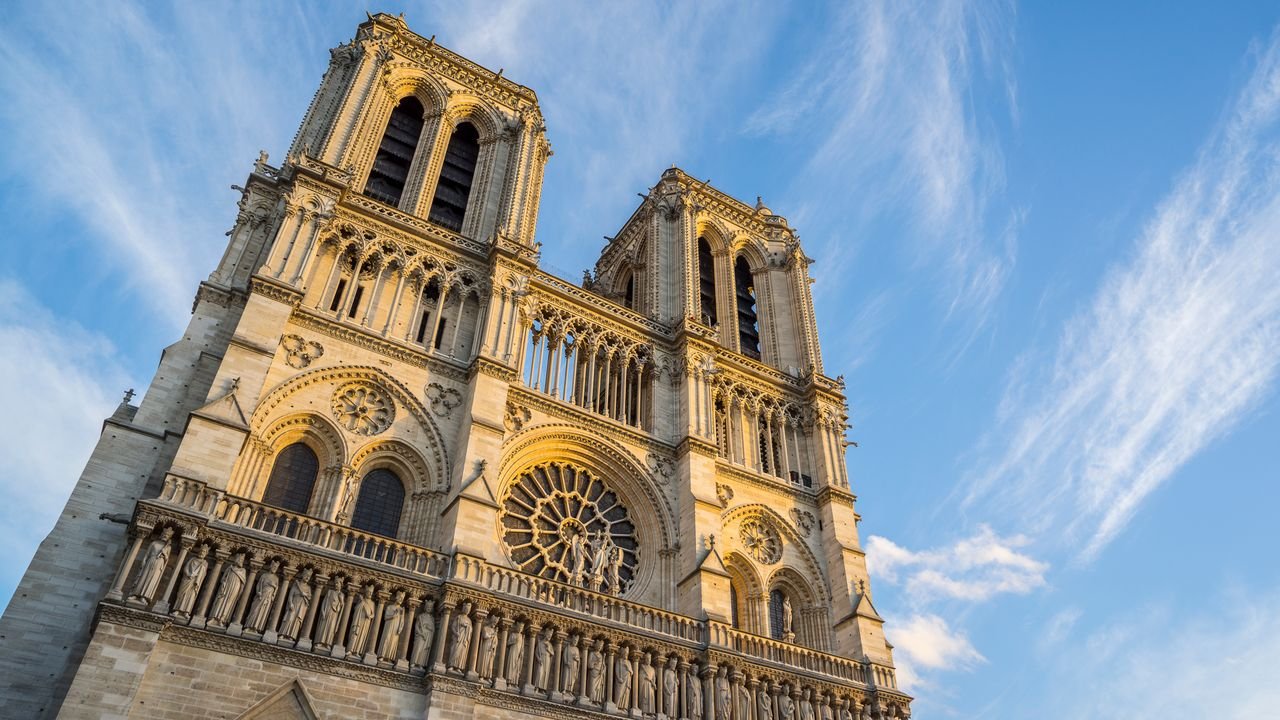 Un tirage au sort pour gagner une pierre de Notre-Dame de Paris