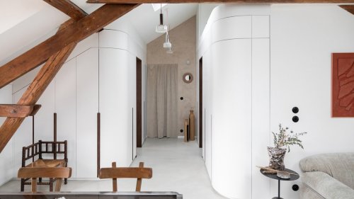 L'astuce universelle des architectes pour aménager un petit appartement sous les toits