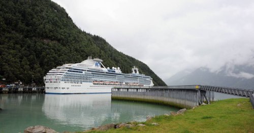 Search underway for missing swimmer near cruise ship dock in Skagway
