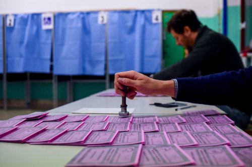 Elezioni politiche 2022, seggi aperti per il voto