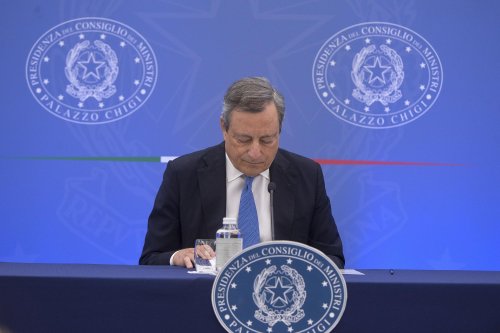 Dimissioni Draghi: il punto sulla crisi di governo - cover