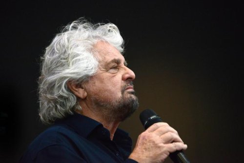 Crisi governo, Grillo sta con Conte: in linea "totale" con ex premier