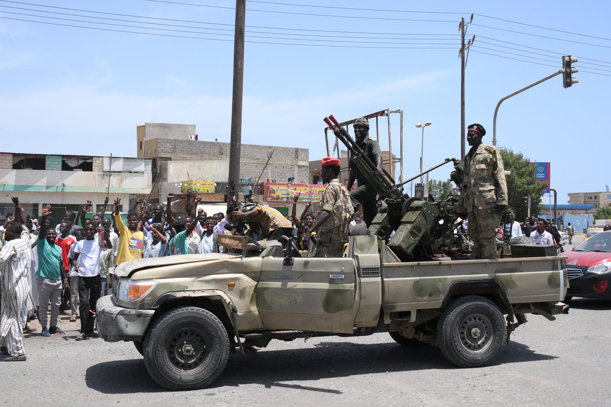 Sudan, attacco a convoglio diplomatico Usa