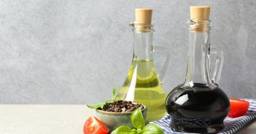 Vous n'avez jamais pensé à utiliser le vinaigre pour cela en cuisine, pourtant ça change la vie pour de bon !