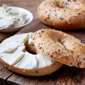 11 Best Substitutes For Cream Cheese