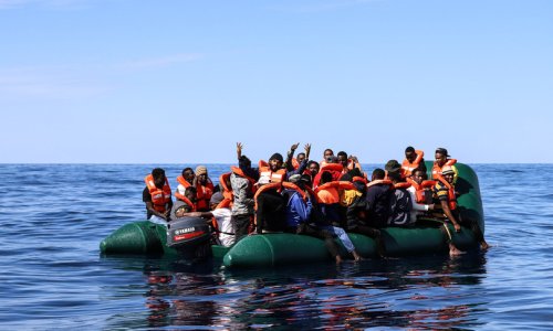 Francia e Germania ricollocheranno diecimila migranti sbarcati in Italia