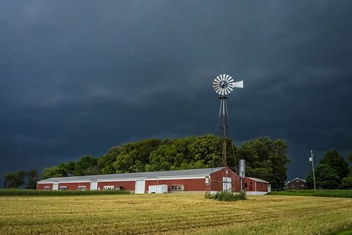 Widespread Precipitation for Midwest, Cool and Wet Memorial Day Weekend