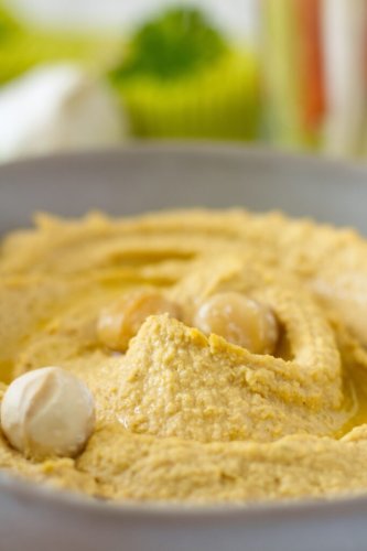 Macadamia Hummus Rezept – unwiderstehlich buttrig zarter Dip