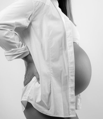 Acupuncture Helps Relieve Pregnancy Related Lower Back and Pelvic Pain