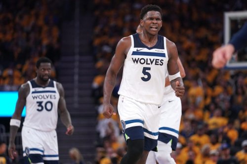 Julius Randle calls Anthony Edwards’ confidence in himself ‘Kobe-like’