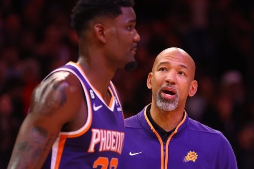 Report: Most Phoenix Suns players blame Monty Williams for deterioration of relationship with Deandre Ayton