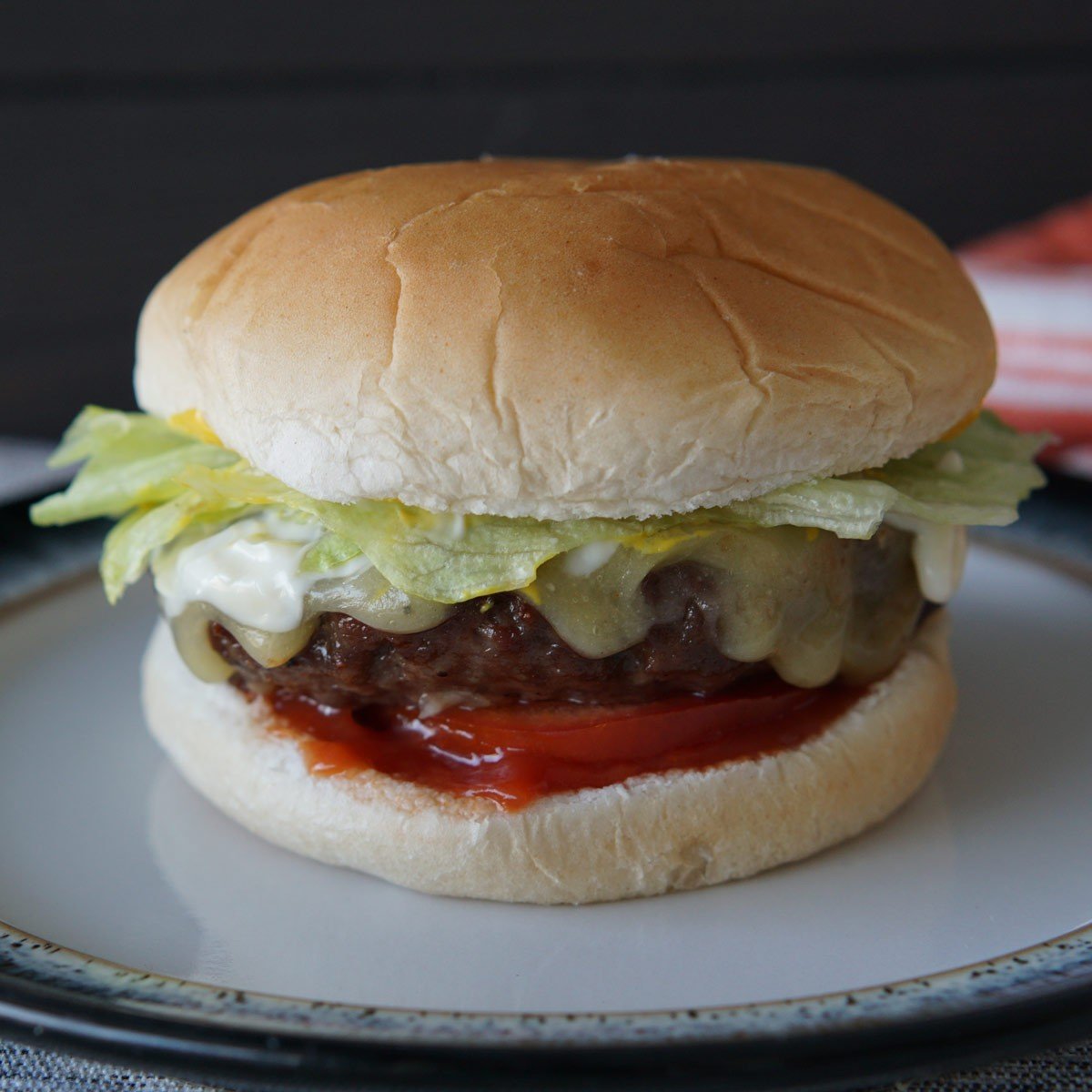 How to Make Burgers in the Air Fryer - cover