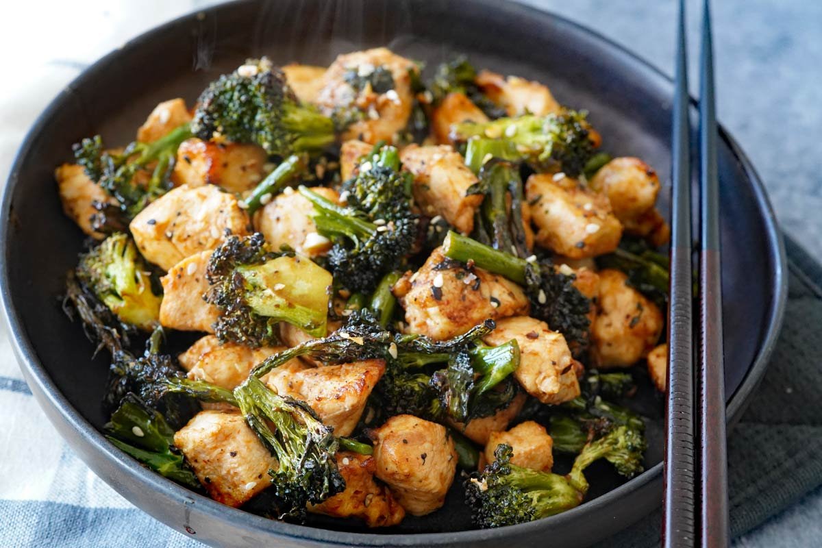 Easy Air Fryer Chicken and Broccoli