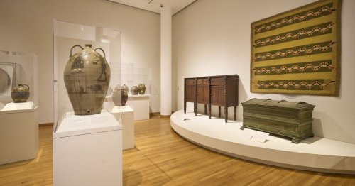 Review: Old Edgefield pottery holds slave memories, resistance at High Museum