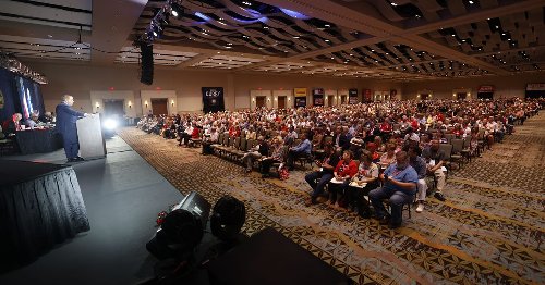 At GOP meeting, Georgia Republicans look backward to 2020