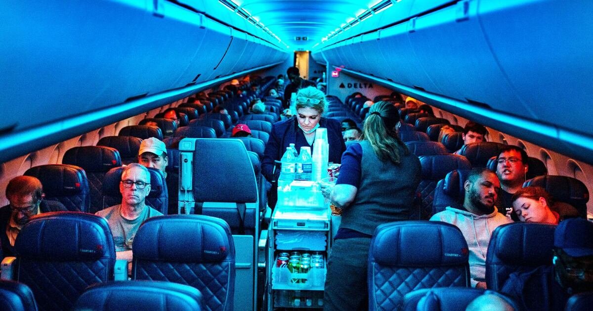 FLYING: STORIES FROM 36,000 FEET cover image