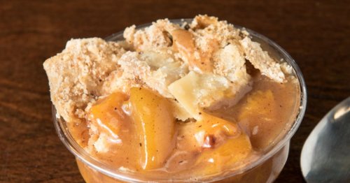 Auntie Vee’s bringing peach cobbler, mac and cheese to Milton