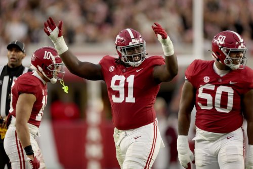 Alabama DL Jaheim Oatis Reflects On Shedding 100 Pounds Ahead Of 2nd ...