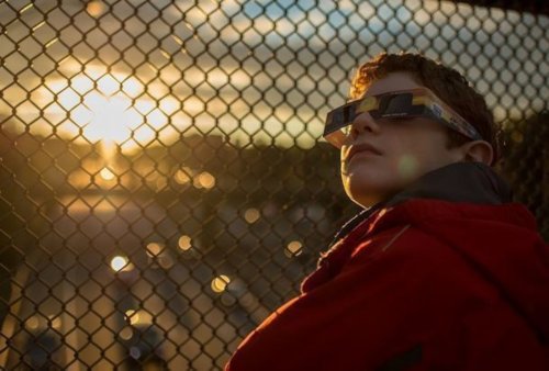 Solar eclipse 2017: Safety tips for viewing