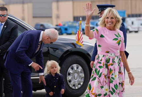 First Lady Jill Biden tests positive for COVID; President to mask for 10 days
