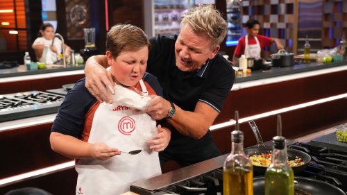 Gordon Ramsay gives Alabama boy a high-five (and a barf bag) as he cooks a Southern delicacy