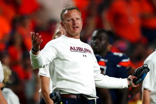 Auburn failing in crucial 'middle 8' moments under Bryan Harsin