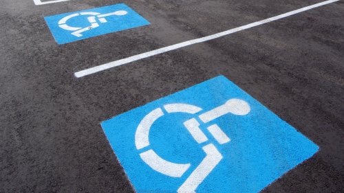 Miss Manners: I watched my host exploit disability accommodations at dinner