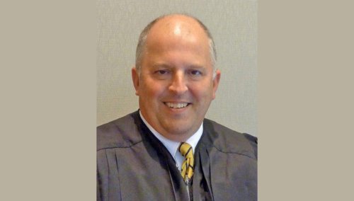 Alabama judge suspended over ‘Gov. MeMaw,’ courtroom remarks