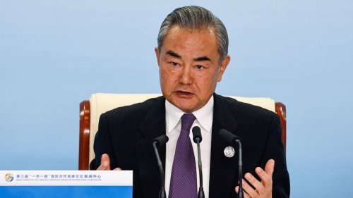 China FM says Iran can ‘handle the situation,’ spare Middle East more tension