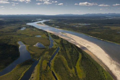 Proposed Ambler road project cited as threat to Kobuk River in Arctic Alaska