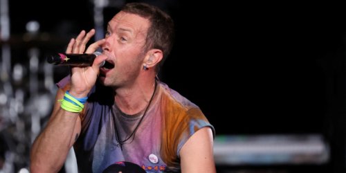 Despite Opposition, Malaysia Allows Coldplay Concert to Go Ahead, Citing Band’s Pro-Palestinian Support