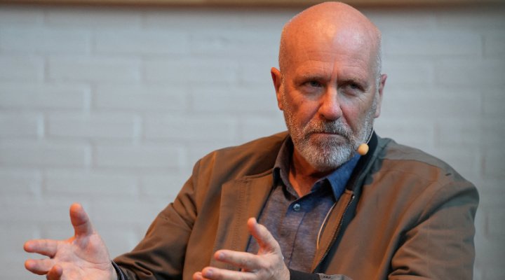 Award-Winning Australian Writer Claims Bondi Beach Terrorist Attack Was Not Antisemitic