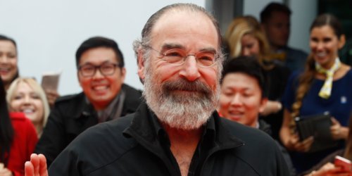 Jewish Actor Mandy Patinkin and Wife to Star in Comedy Pilot Inspired by Their Marriage