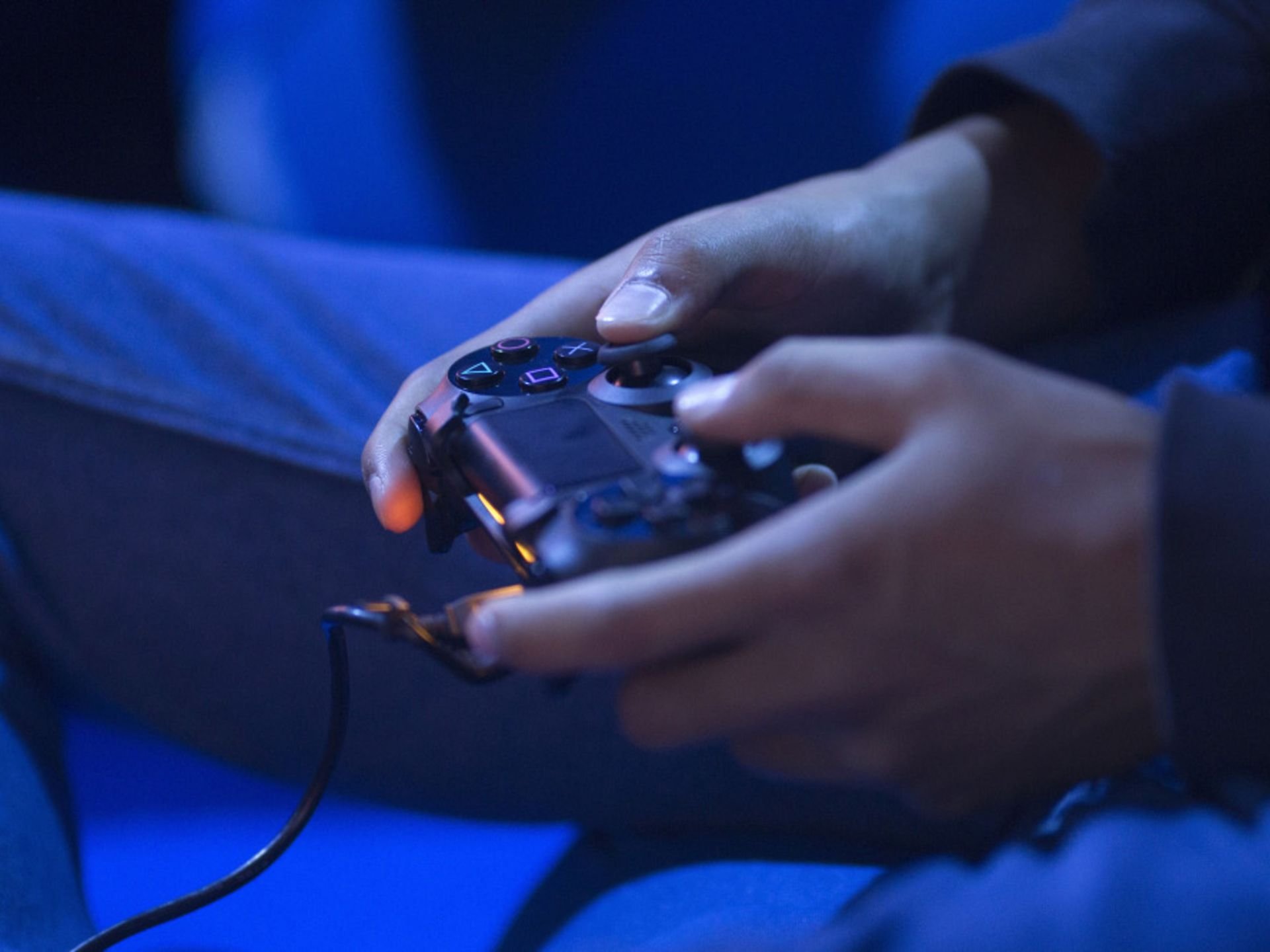 Young Chinese gamers lash out at new, limiting rules