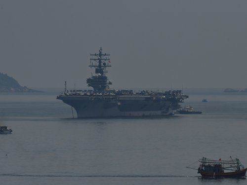 US’s Ronald Reagan aircraft carrier arrives in Vietnam’s Danang | Flipboard
