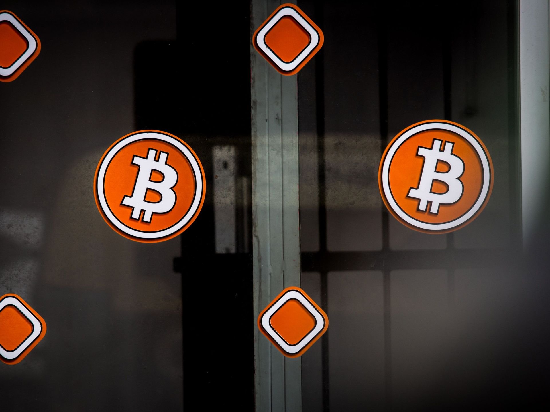 Bitcoin falls 10% as China intensifies crypto crackdown