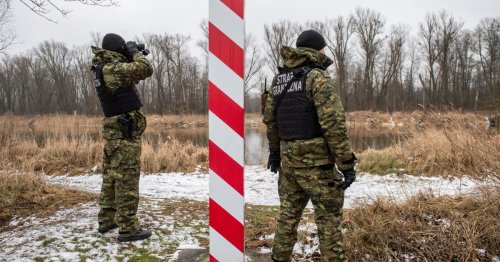 Poland begins work on $400m Belarus border wall against refugees