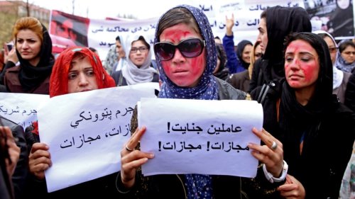 Thousands march in Kabul over mob killing of woman