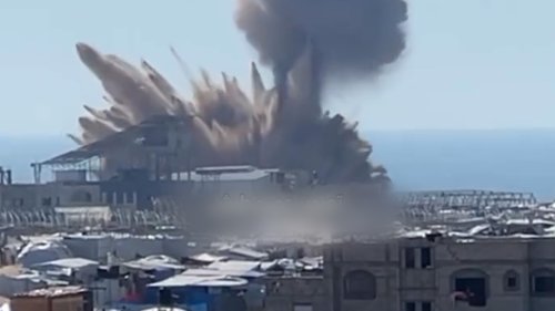 Deaths soar as Israel bombs Palestinian refugees’ tents in Gaza ‘safe zone’