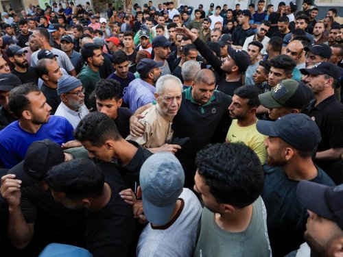 Israeli attacks across Gaza kill at least 10 Palestinians | Flipboard