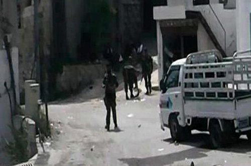 Attack on Syria village leaves ‘dozens dead’
