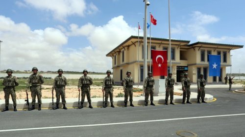 Turkey sets up largest overseas army base in Somalia