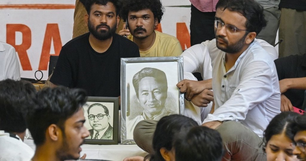 Asia News - cover