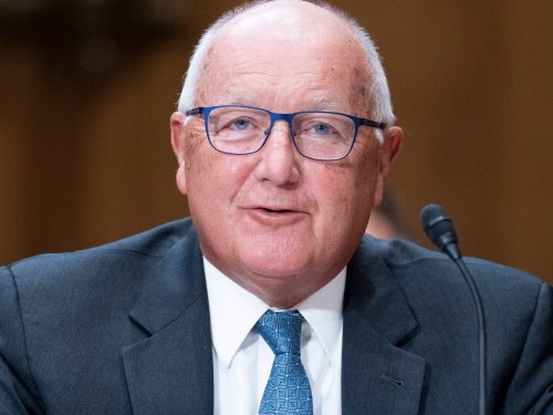Canadian petition to expel US ambassador gains over 170,000 signatures | Flipboard