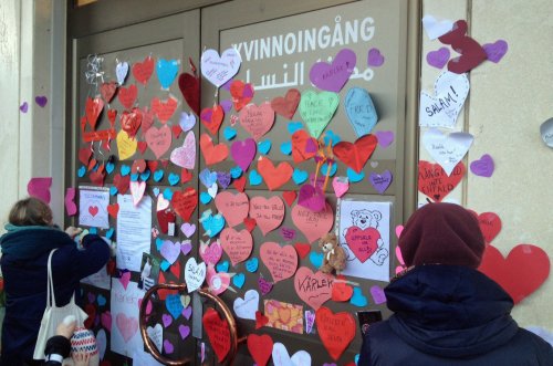 Swedish mosque ‘love bombed’ after attacks
