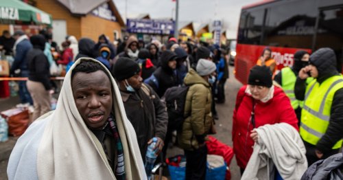 More African students decry racism at Ukrainian borders