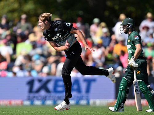 Pakistan vs New Zealand T20: Tourists lose first match despite Shah heroics
