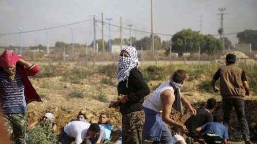 Israeli forces shoot dead Palestinian teens in Gaza