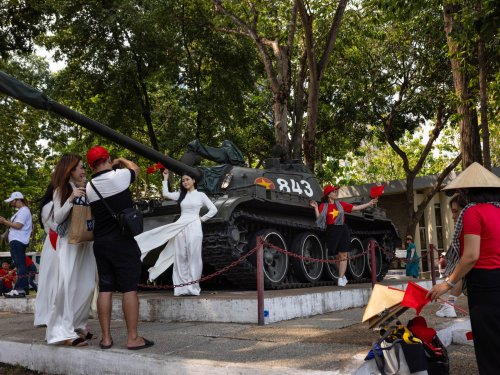 Fall of Saigon: Children of Vietnam’s war refugees reconcile a painful past